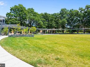 1250 4TH Street SW W113, Washington DC 20024