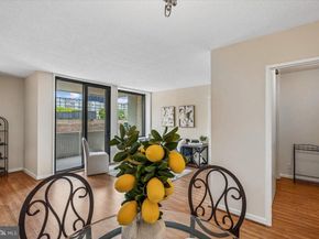 1250 4TH Street SW W113, Washington DC 20024