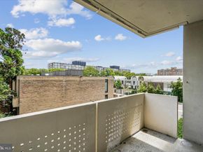 1250 4TH Street SW W113, Washington DC 20024