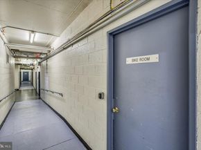 1250 4TH Street SW W113, Washington DC 20024