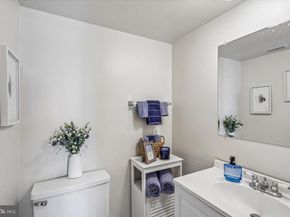 1250 4TH Street SW W113, Washington DC 20024