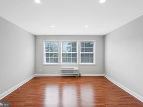 1808 W Abingdon Drive 301, Alexandria VA 22314