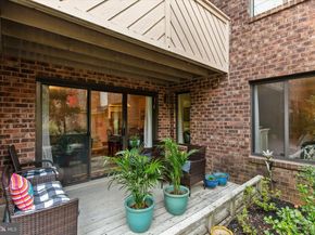 702 Mountainview Drive 702, Chesterbrook PA 19087