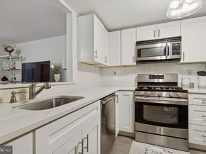 702 Mountainview Drive 702, Chesterbrook PA 19087