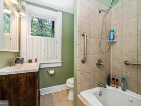 3034 South Dakota Avenue NE, Washington DC 20018