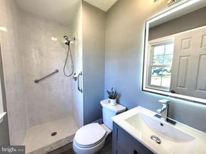 7706 Arlen Street, Annandale VA 22003