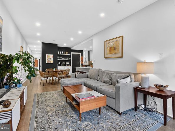 3317 16TH Street NW 4, Washington DC 20010