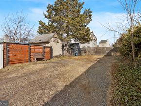 453 Parker Avenue, Philadelphia PA 19128