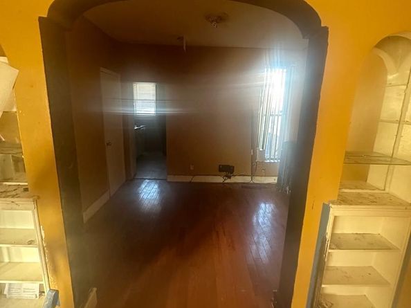 5037 N 8TH Street, Philadelphia PA 19120