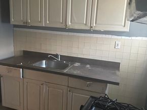 5037 N 8TH Street, Philadelphia PA 19120