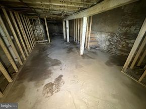 2715 N 12TH Street, Philadelphia PA 19133