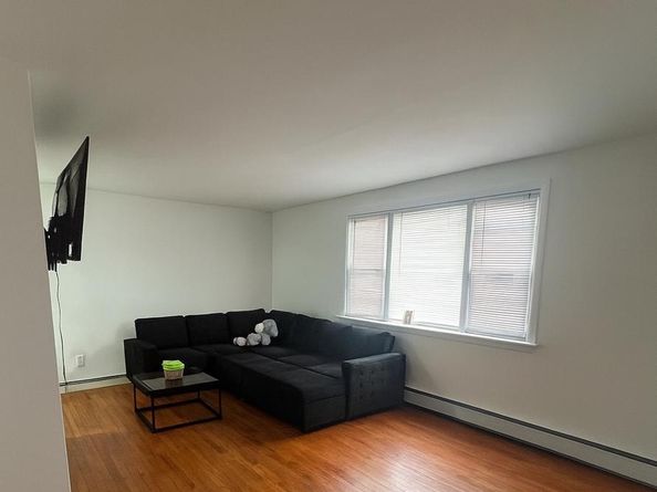 4800 E Roosevelt Boulevard, Philadelphia PA 19124