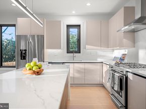 2100 S Nelson Street, Arlington VA 22204