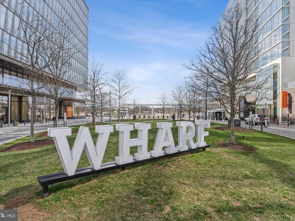 700 7TH Street SW 113, Washington DC 20024