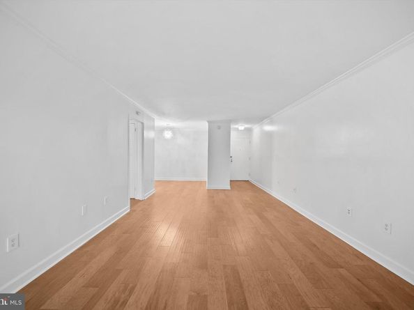 700 7TH Street SW 113, Washington DC 20024