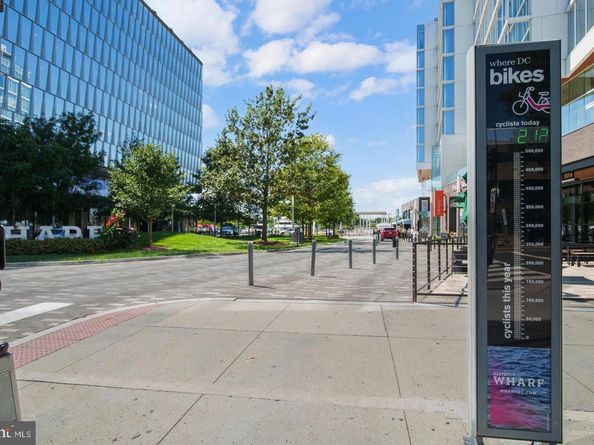 700 7TH Street SW 113, Washington DC 20024