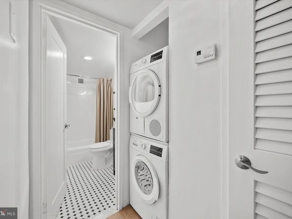 700 7TH Street SW 113, Washington DC 20024