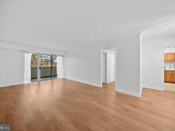 700 7TH Street SW 113, Washington DC 20024