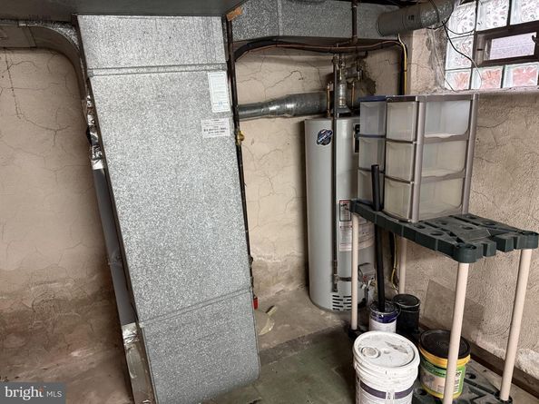 237 Lauriston Street, Philadelphia PA 19128