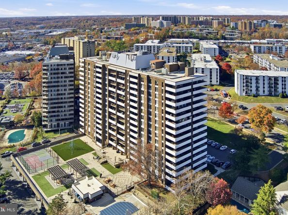 250 S Reynolds Street 508, Alexandria VA 22304