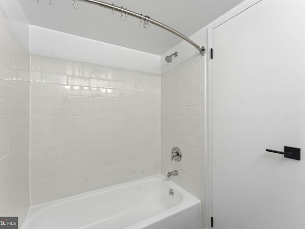 250 S Reynolds Street 508, Alexandria VA 22304