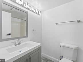 250 S Reynolds Street 508, Alexandria VA 22304