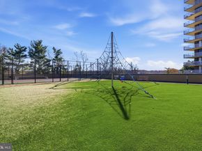 250 S Reynolds Street 508, Alexandria VA 22304