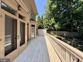 8003 Cobble Creek Circle, Potomac MD 20854