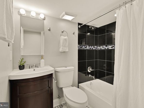 1671 Gales Street NE 1, Washington DC 20002