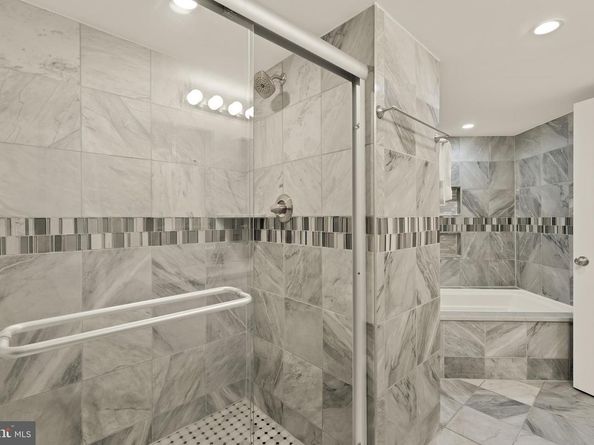 1671 Gales Street NE 1, Washington DC 20002