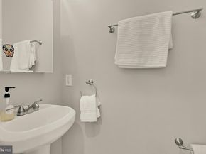 1671 Gales Street NE 1, Washington DC 20002