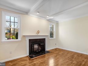 18 Bentridge Court, Potomac MD 20854