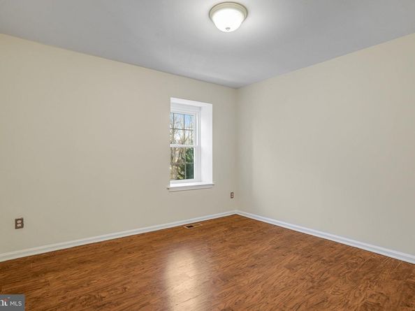 18 Bentridge Court, Potomac MD 20854