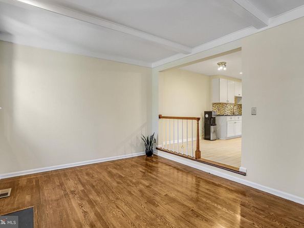 18 Bentridge Court, Potomac MD 20854