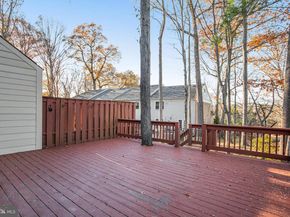 18 Bentridge Court, Potomac MD 20854