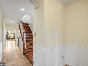 18 Bentridge Court, Potomac MD 20854