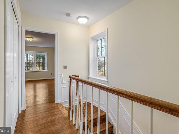 18 Bentridge Court, Potomac MD 20854