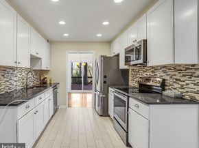 18 Bentridge Court, Potomac MD 20854