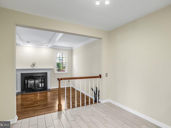 18 Bentridge Court, Potomac MD 20854