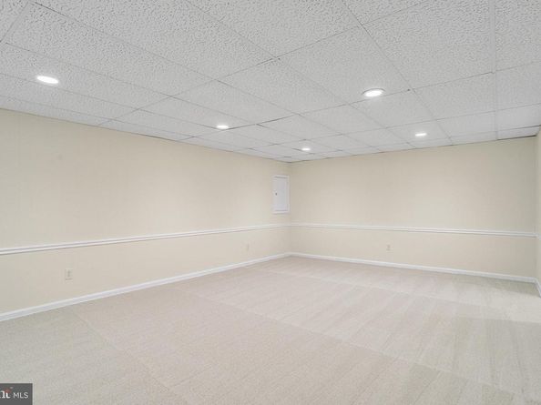 18 Bentridge Court, Potomac MD 20854