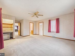 422 W Moreland Avenue, Hatboro PA 19040