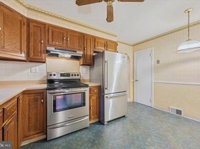 422 W Moreland Avenue, Hatboro PA 19040