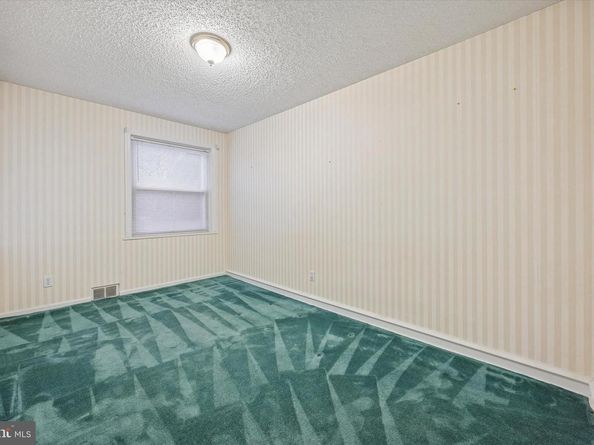 422 W Moreland Avenue, Hatboro PA 19040