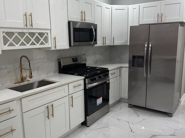 2122 W Toronto Street, Philadelphia PA 19132