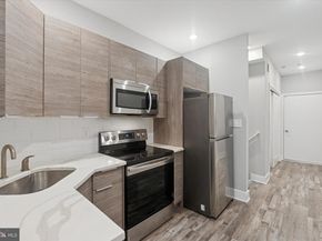 3817 Wallace Street, Philadelphia PA 19104