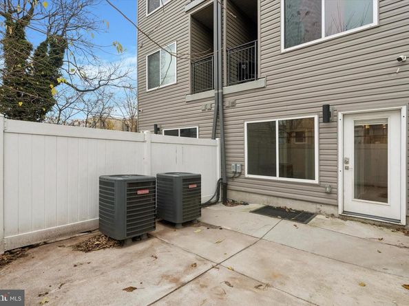 3817 Wallace Street, Philadelphia PA 19104