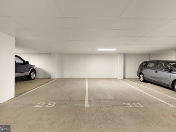 9555 Saintsbury Drive 503, Fairfax VA 22031