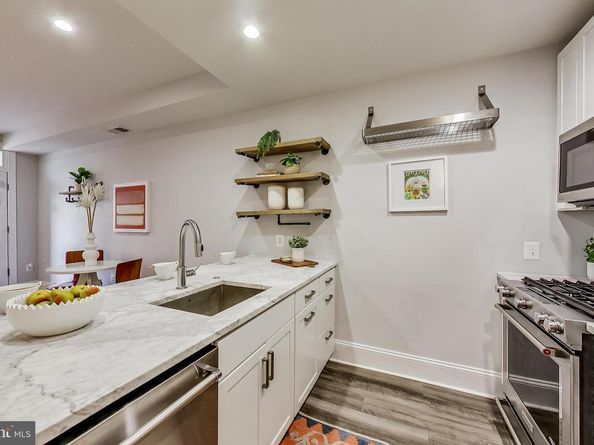819 D Street NE 7, Washington DC 20002