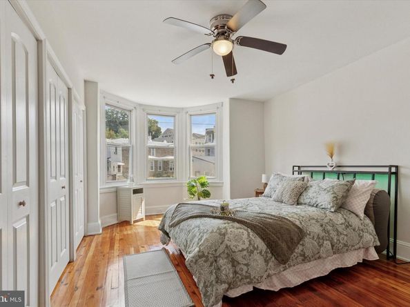 3804 Manayunk Avenue, Philadelphia PA 19128