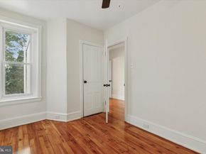 3804 Manayunk Avenue, Philadelphia PA 19128